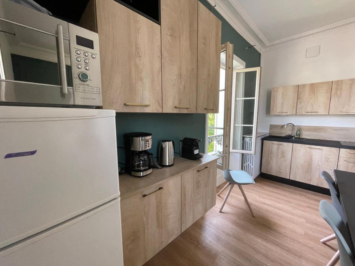 Le Logis De La Place Thouars Bagian luar foto
