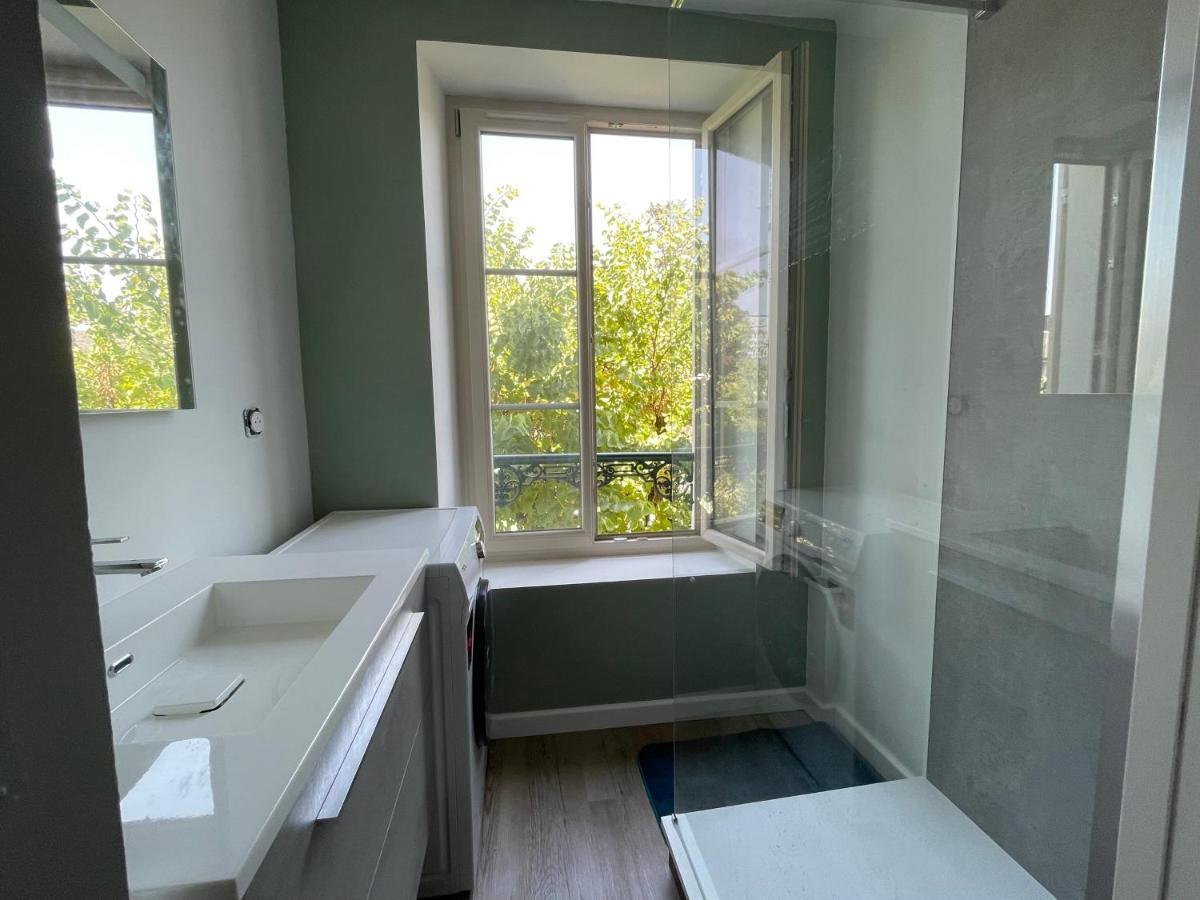 Le Logis De La Place Thouars Bagian luar foto
